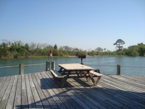 Motel Island Resort
