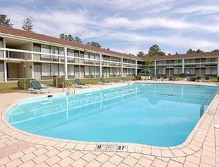 Motel Days Inn Southern Pines