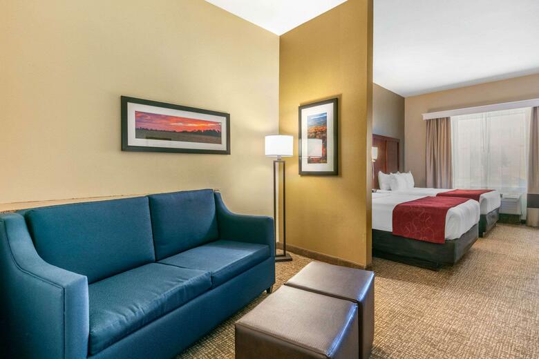 Hotel Comfort Suites Forrest City