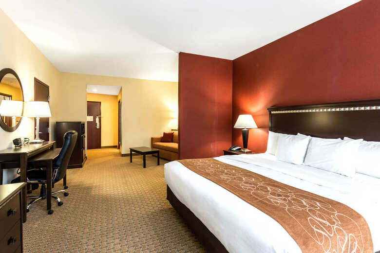 Hotel Comfort Suites Forrest City