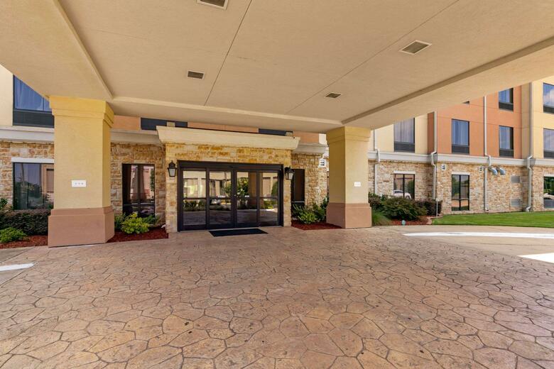 Hotel Comfort Suites Forrest City
