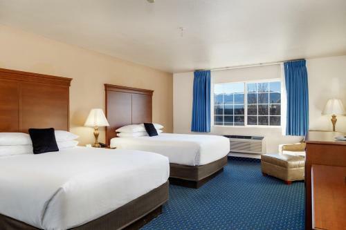 Hotel High Country Inn - Susanville