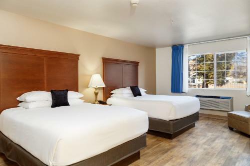 Hotel High Country Inn - Susanville