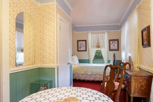 Roseberry House Bed & Breakfast