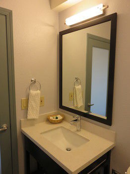 Hotel Hillside Lodge