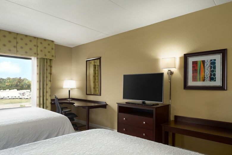Hotel Hampton Inn & Suites Laurel