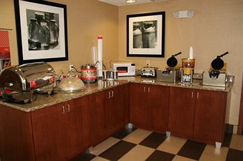 Hotel Hampton Inn - Hillsville