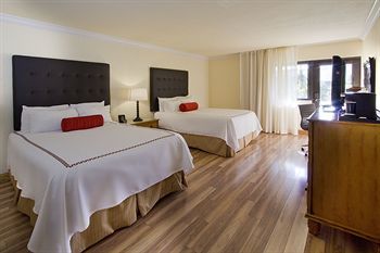 Shula's Hotel & Golf Club