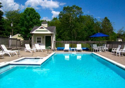 Seascape Motel & Cottages