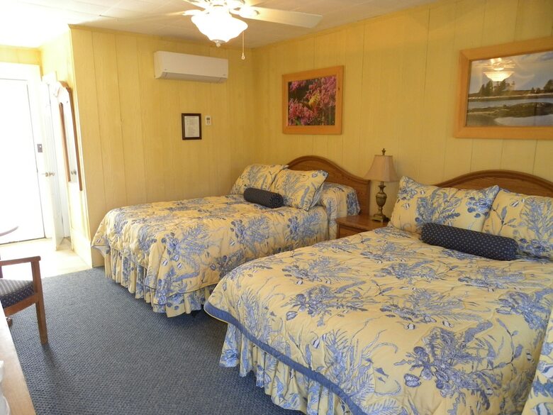 Motel Colonial Gables Oceanfront Village