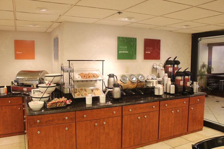 Hotel Comfort Inn