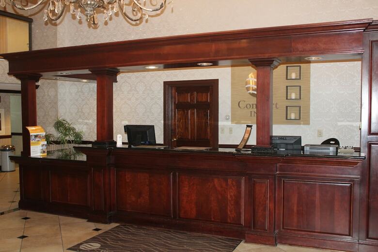 Hotel Comfort Inn