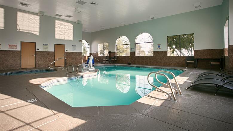 Hotel Best Western Plus - Wendover Inn