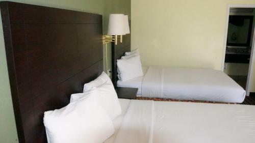 Motel Regency Inn & Suites Pittsburg