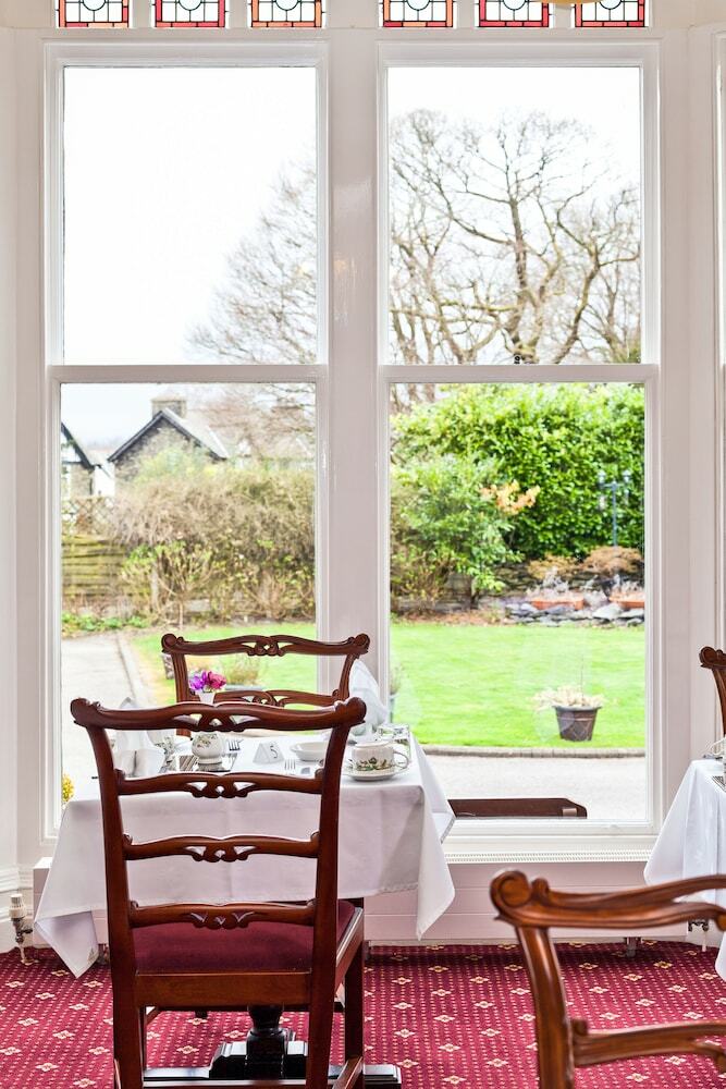 Hostal Beaumont House
