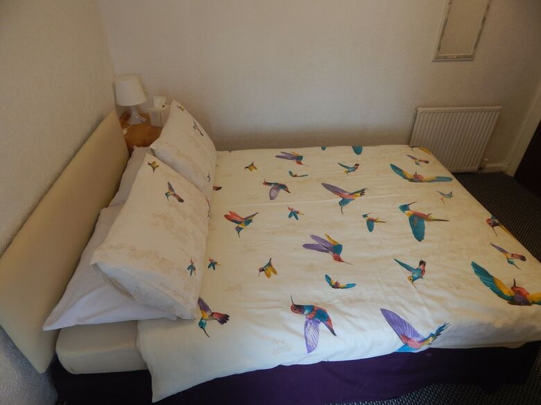 Bed & Breakfast Llanryan Guest House
