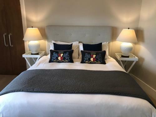 Bed & Breakfast Martins Guest House