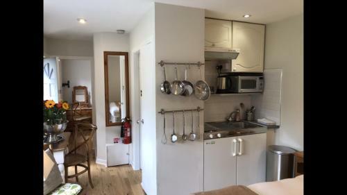 Bed & Breakfast Martins Guest House