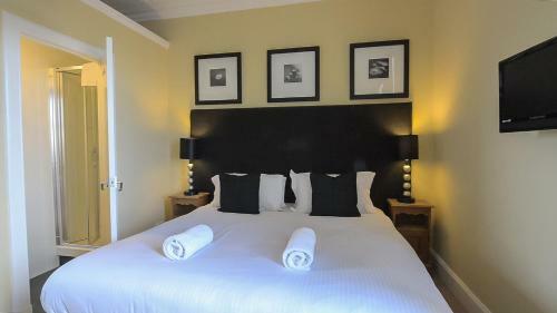 Bed & Breakfast Martins Guest House