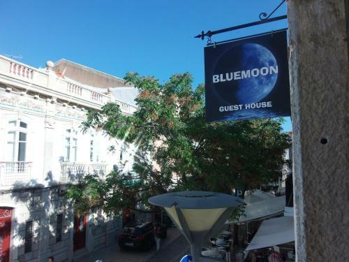 Blue Moon Hostel