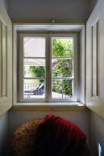Hostal Charm Inn Sintra
