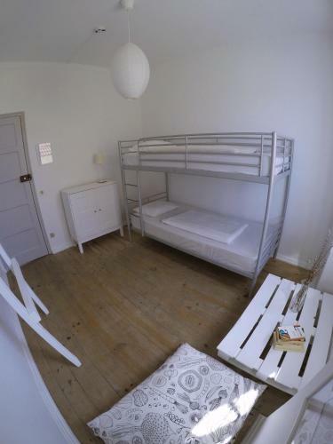 Albergue Lone Surfer Ericeira