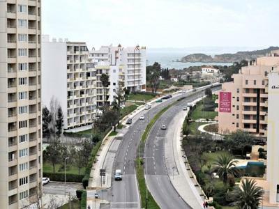 Apartamento Rocha Tower By Beach Rentals