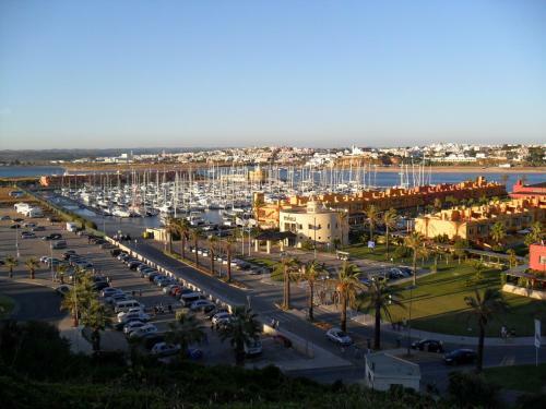 Apartamento Rocha Tower By Beach Rentals