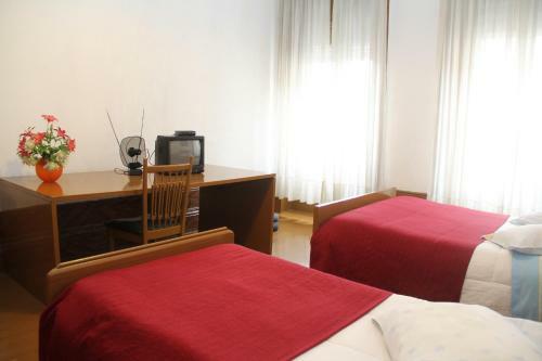Albergue Monte Sinai Guest House