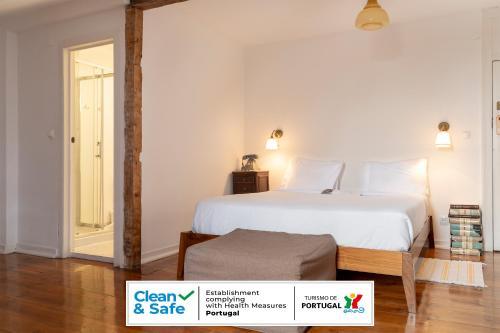 Hostal The Independente Suites & Terrace