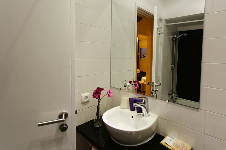 Bed & Breakfast Thehouse Lisboa