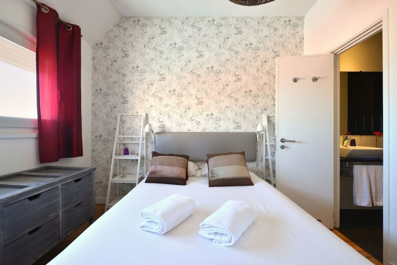 Bed & Breakfast Thehouse Lisboa