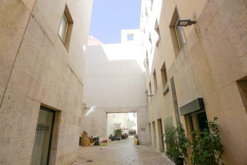 Apartments In Chiado