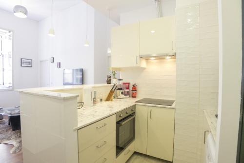 Apartments In Chiado