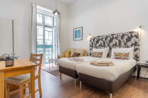 Apartments In Chiado