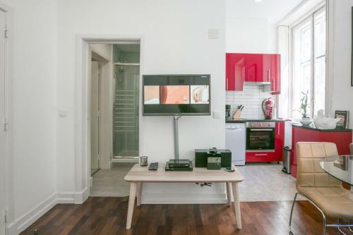 Apartments In Chiado