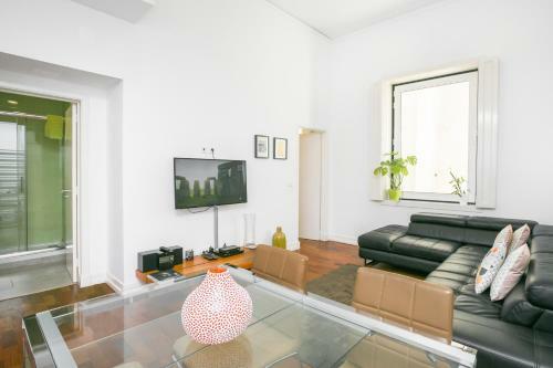 Apartments In Chiado