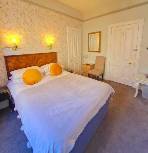 Hostal Corriemar House