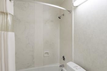 Hotel Howard Johnson Express Inn - Rocky Hill