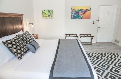 Carriage Vineyards Bed & Breakfast