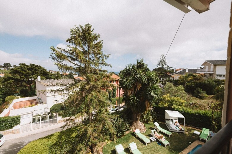 Albergue Nice Way Cascais & Surf Camp