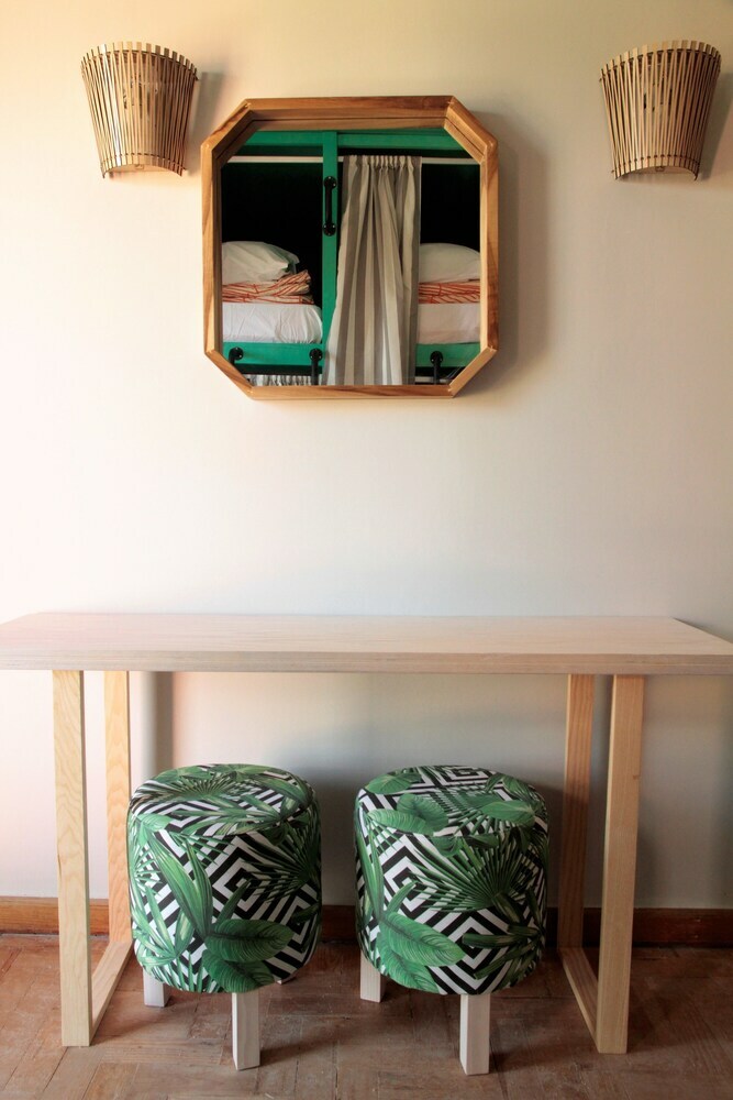 Albergue Nice Way Cascais & Surf Camp
