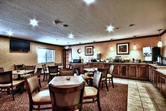 Hotel Christopher Inn And Suites