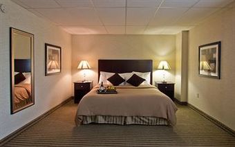 Hotel Christopher Inn And Suites