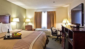 Hotel Christopher Inn And Suites