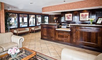 Hotel Christopher Inn And Suites