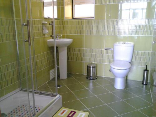 Hostal Baixa Guesthouse