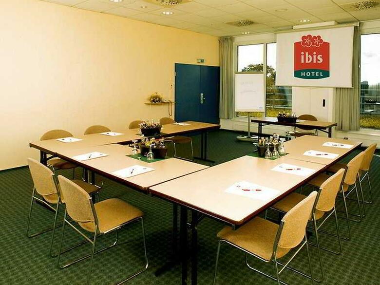 Ibis Hotel Berlin Airport Tegel