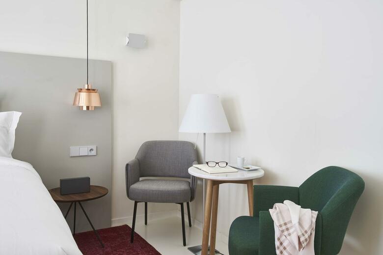 9hotel Sablon