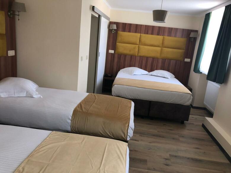 Sun Hotel